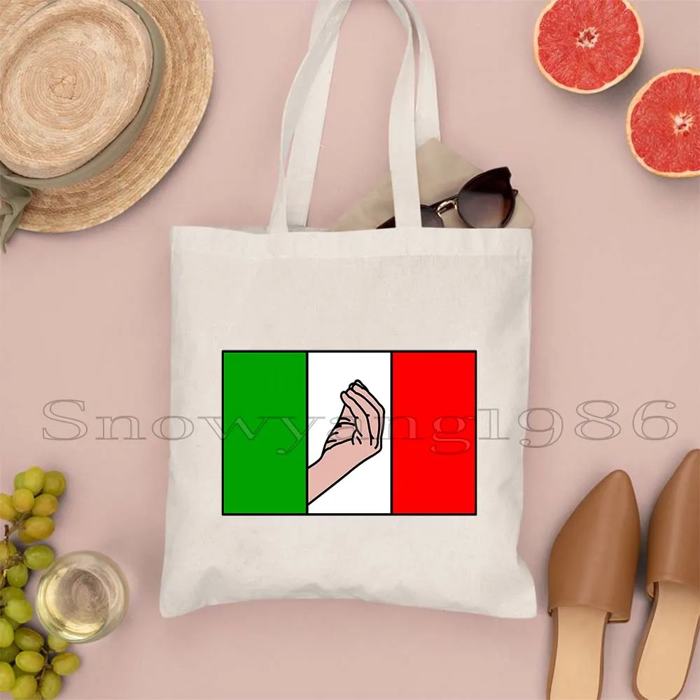 مابا دي لا بانديرا إيطاليا جينوا فلورنسيا بيسا توري ميلان صقلية إيطاليا روما إيطاليا بولسو دي مانو بولسو دي كراماز