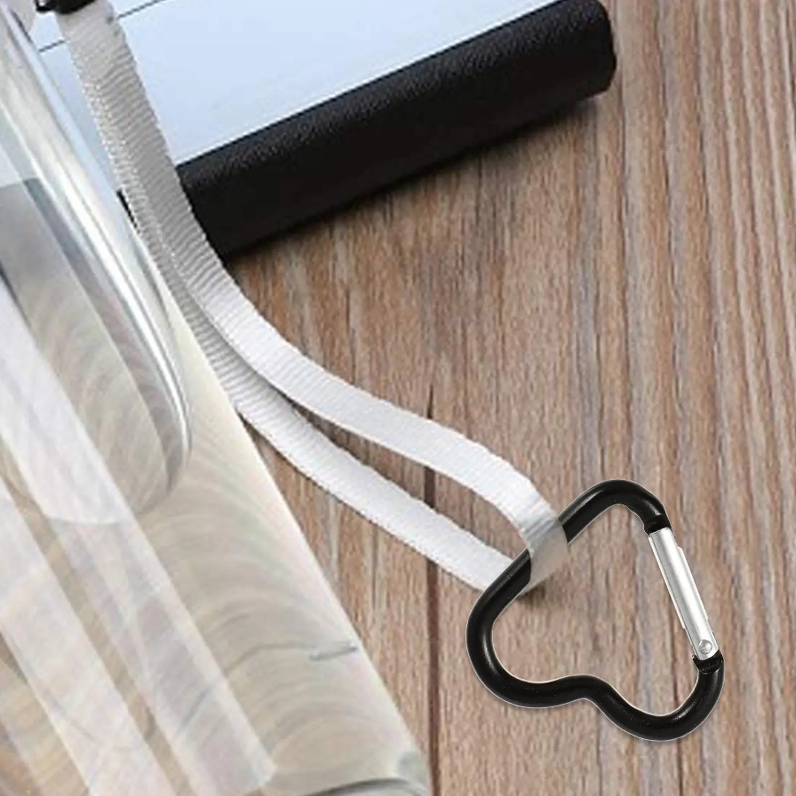 20Pcs Mini Heart Carabiner Clip Aluminum Alloy Keychain Hook for Backpack Accessories DIY Purse Decoration Heart Carabiner Clip view 4