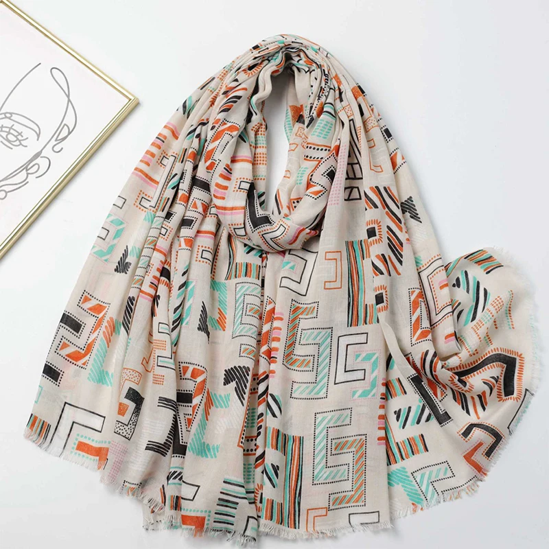 2024 New Fashion Luxury Ladies Women Scarf Female Cotton Linen Shawl Tassel Four Seasons Versatile Floral Muslim Hijab 90*180cm