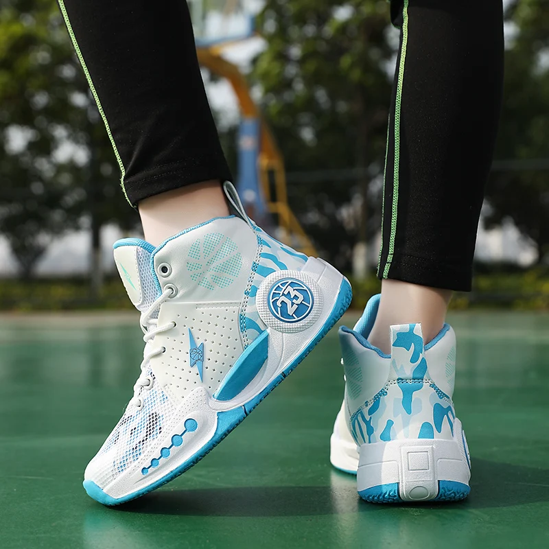 Kids Sneakers Boys High Top Basketball Shoes Children’s Lace-up Tennis Athletic Shoes Outdoor Running Shoes Basketball Trainers