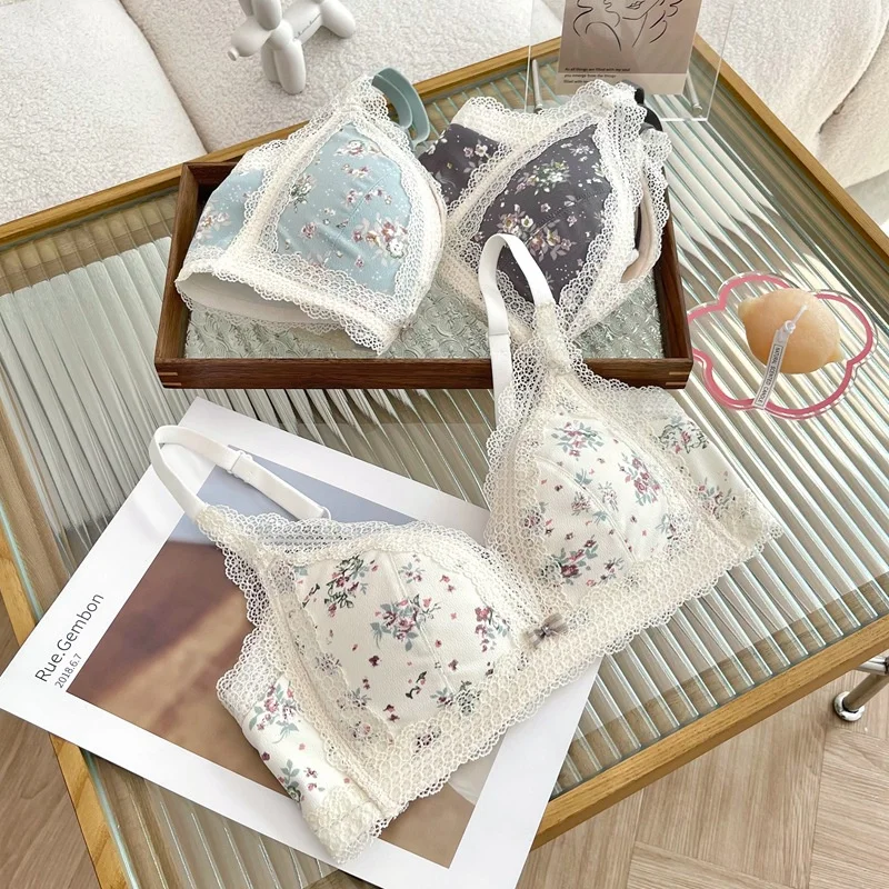 French retro floral underwear comfortable no steel ring anti-sagging pure desire lace bra