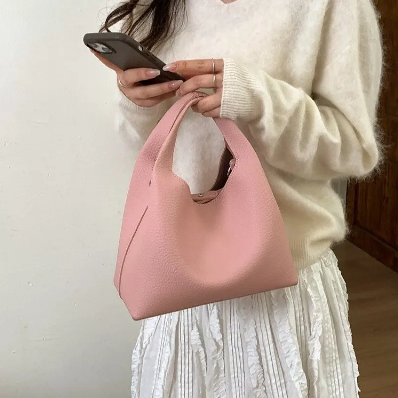 

Classic Retro Leather Messenger Bag High End Paris Fashion Design Simple Casual Tote Bag Elegant Crossbody Ladies Daily Office
