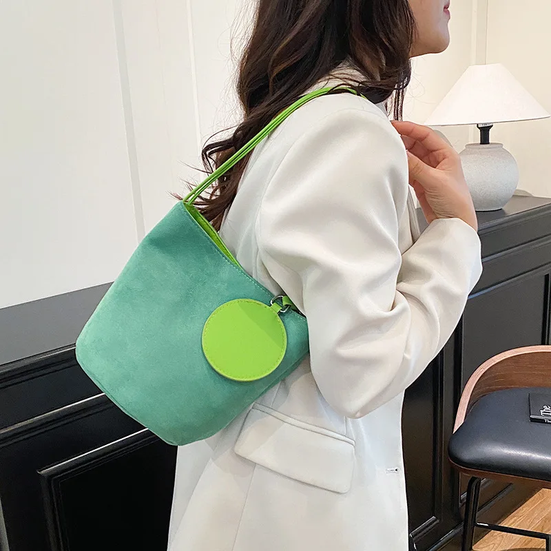 Solid Color Women Suede Shoulder Bucket Bags Large Capacity Versatile Ladies Underarm Tote Casual Female Phone Handbags Purse view 3