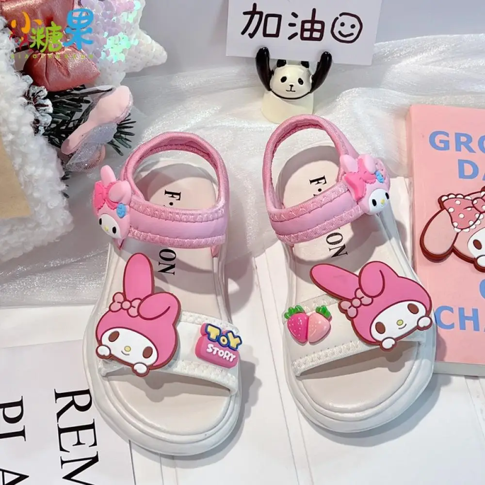 

Sanrio Cute Princess Sandals for Girls Soft Bottom Beach Shoes Kuromi My Melody Cinnamoroll Summer New Cartoon Kids Sneakers