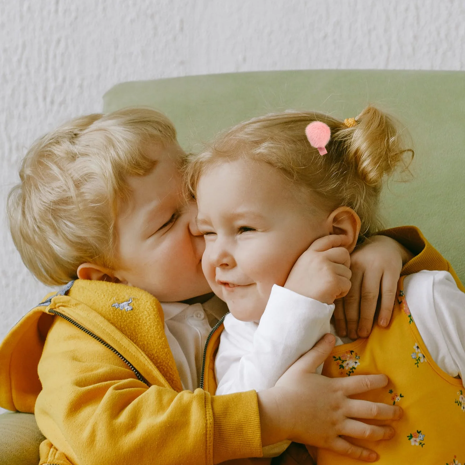 

12Pcs Ball Pompom Hair Clips Colorful Pom Ball Barrettes for Toddlers Kids Hair Decoration Photo Props Pom Clips