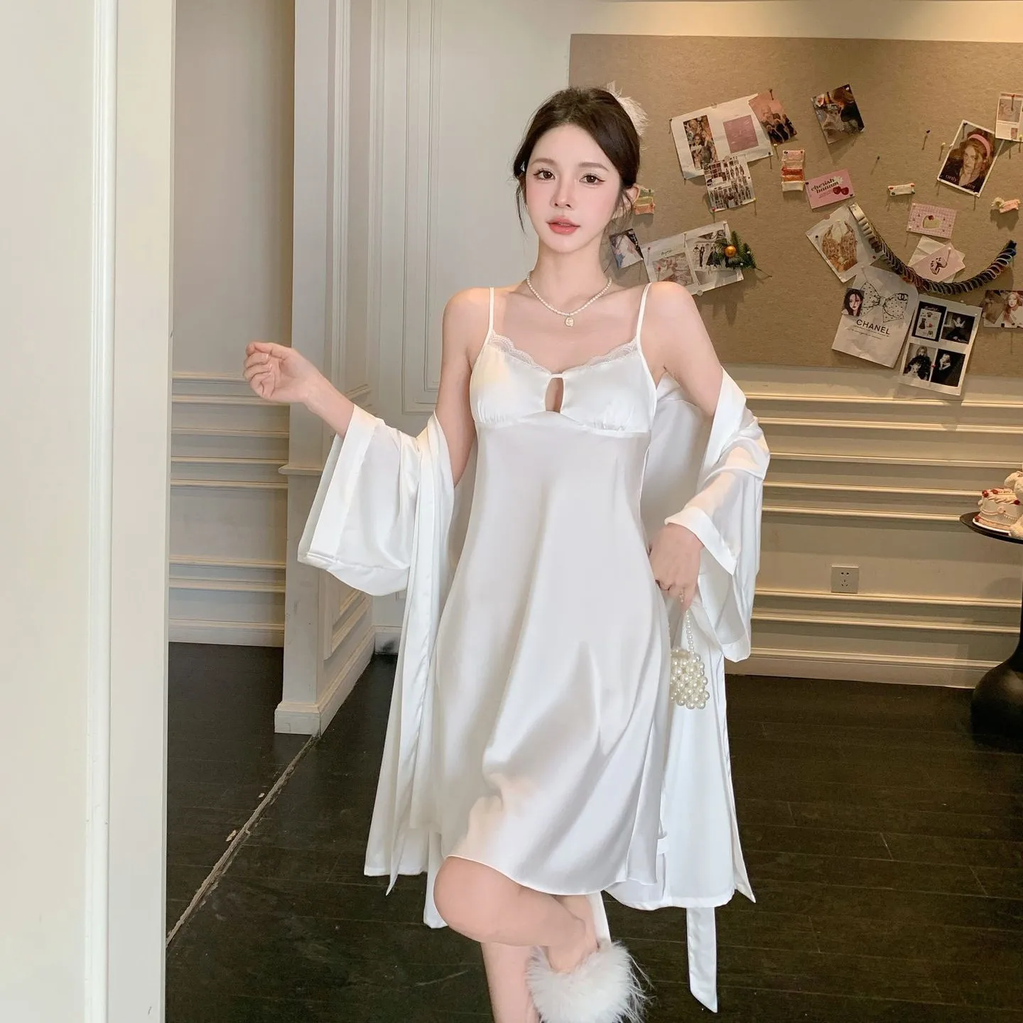 

2pcs Woman Sexy Sleepwear Lace Robe Nightdress Lingerie Bathrobe Silk Satin Home Clothed Nightwear For Ladies