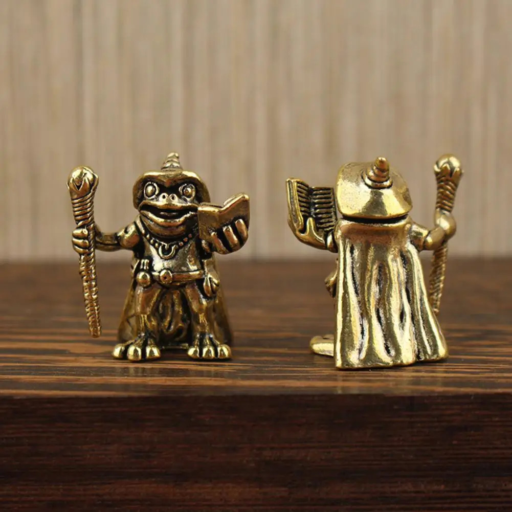 

Witch Frog Ornament Witch Frog Decoration Brass Witch Frog Figurine Halloween Decoration for Home Office Desktop Ornament
