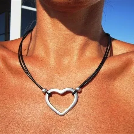 1 Pc Trendy Heart Design Fashion Black Leather Rope Silver Color Necklace Men Women Couple Party Date Gitf Jewelry