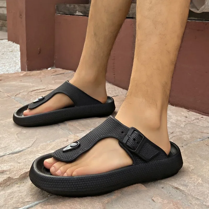

2025 Summer New Round Toe Flip Flops Women's Slipper Buckle Outdoor Flat with Sandals Women with Solid Concise Hot Sale Slippers