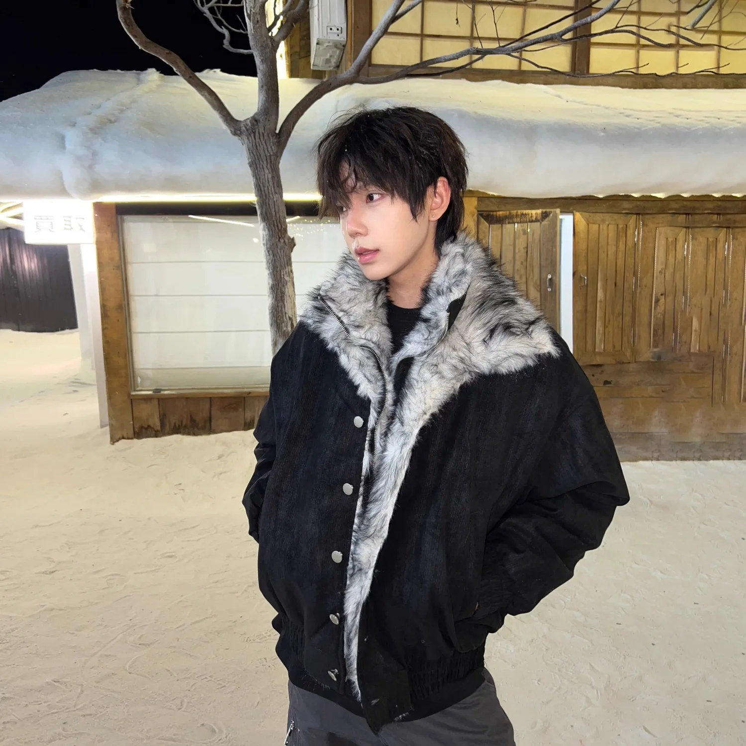 

Осенне-зимняя женская хлопковая куртка больших размеров с двойным слоем, пушистым воротником-стойкой и вышивкой «Горный орел»