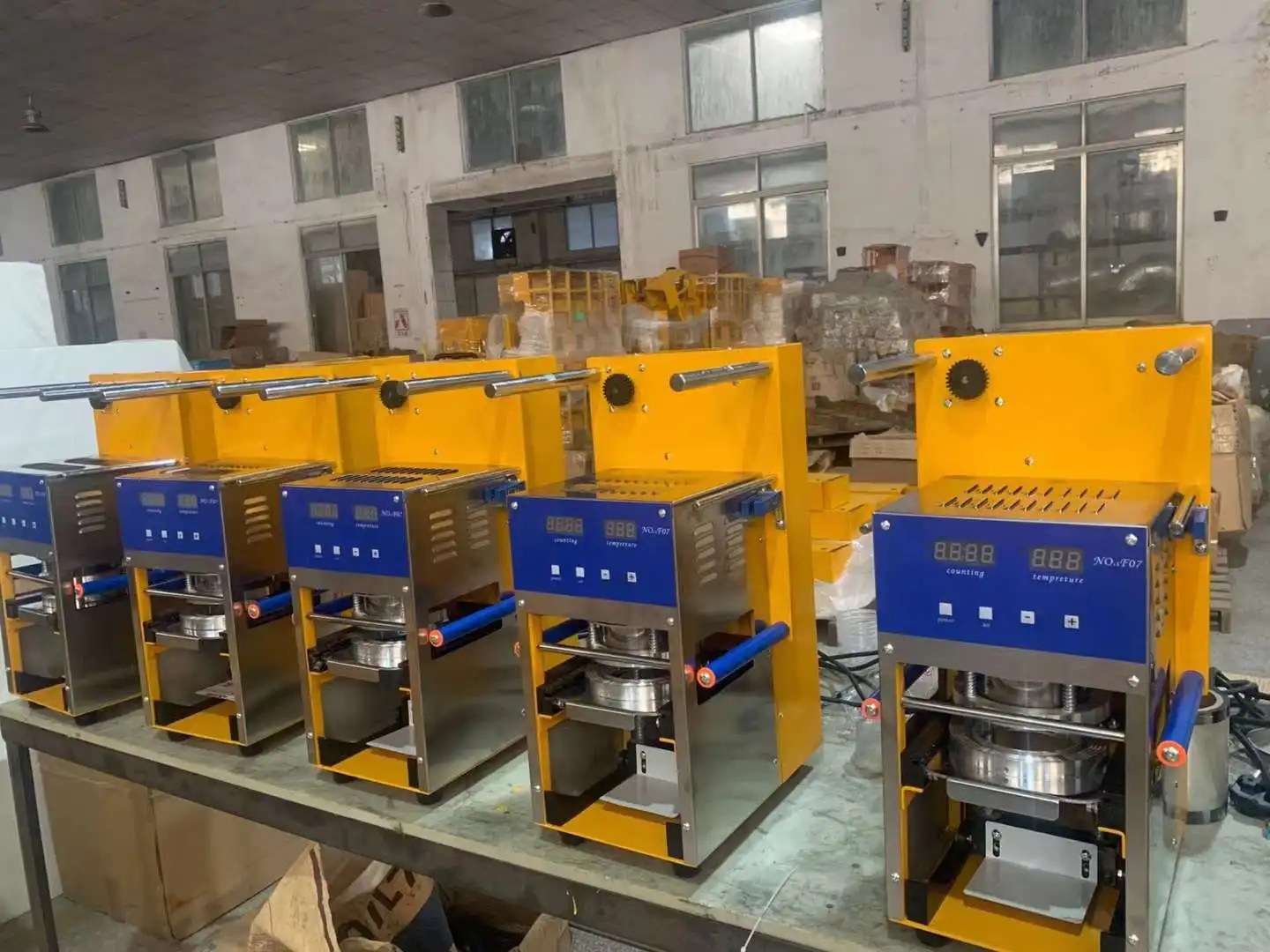 Mesin Penutup Gelas Semi-Otomatis untuk Meja Kerja 95/75mm |   Untuk Gelas Plastik 8oz 12oz 16oz 20oz |   Penyegelan Cepat untuk Toko Minuman