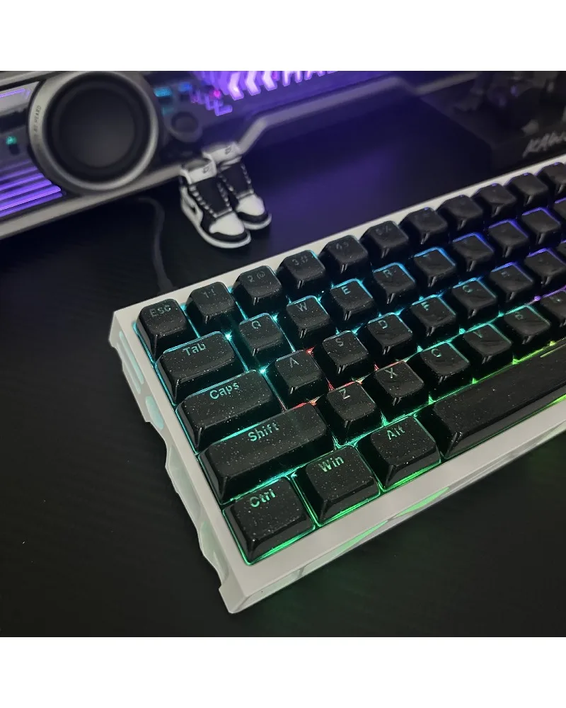 

Jelly Crystal Black 2.0 Glitter Keycap Engraved for Mechanical Keyboard Wooting Mai from Daredevil MADE