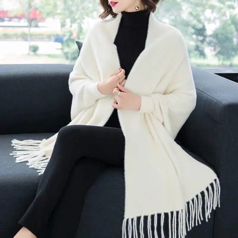 

Thickened Loose Knitted Shoulder Shawl Coat Mink Cloak Autumn Winter New Style Color Tassel Pure Color Warmth Shawl