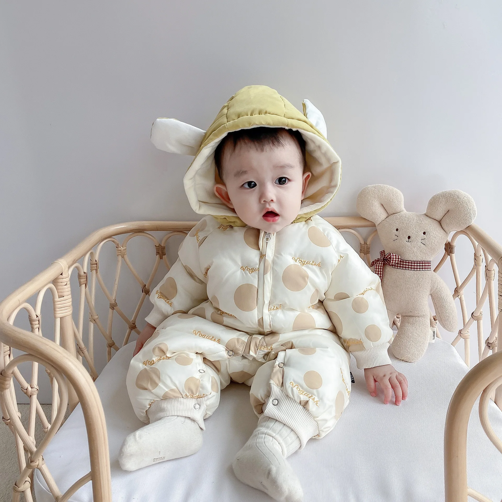 

Baby Autumn and Winter Climbing Suit, Down Cotton Jumpsuit, Outing Hugging Coat, Hooded and Fleece Thickened