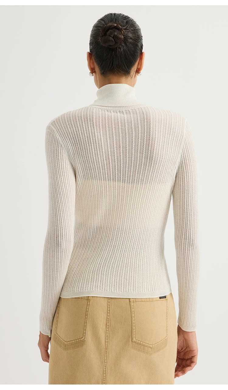 BY3621692 Damen Rollkragenpullover aus Wollmischung, Zopfmuster, lange Ärmel, Manschetten mit Kettendetail, dezenter Glanz, schmale Passform, Frühherbst – Detail 6