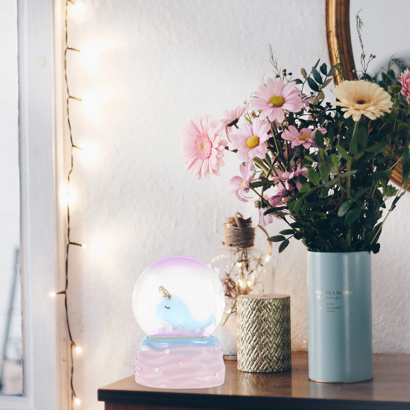 

1pc Crystal Ball Gift Cartoon Whale Resin Desktop Decor For Home Office Bedroom Decoration Craft Ornament Room Blue