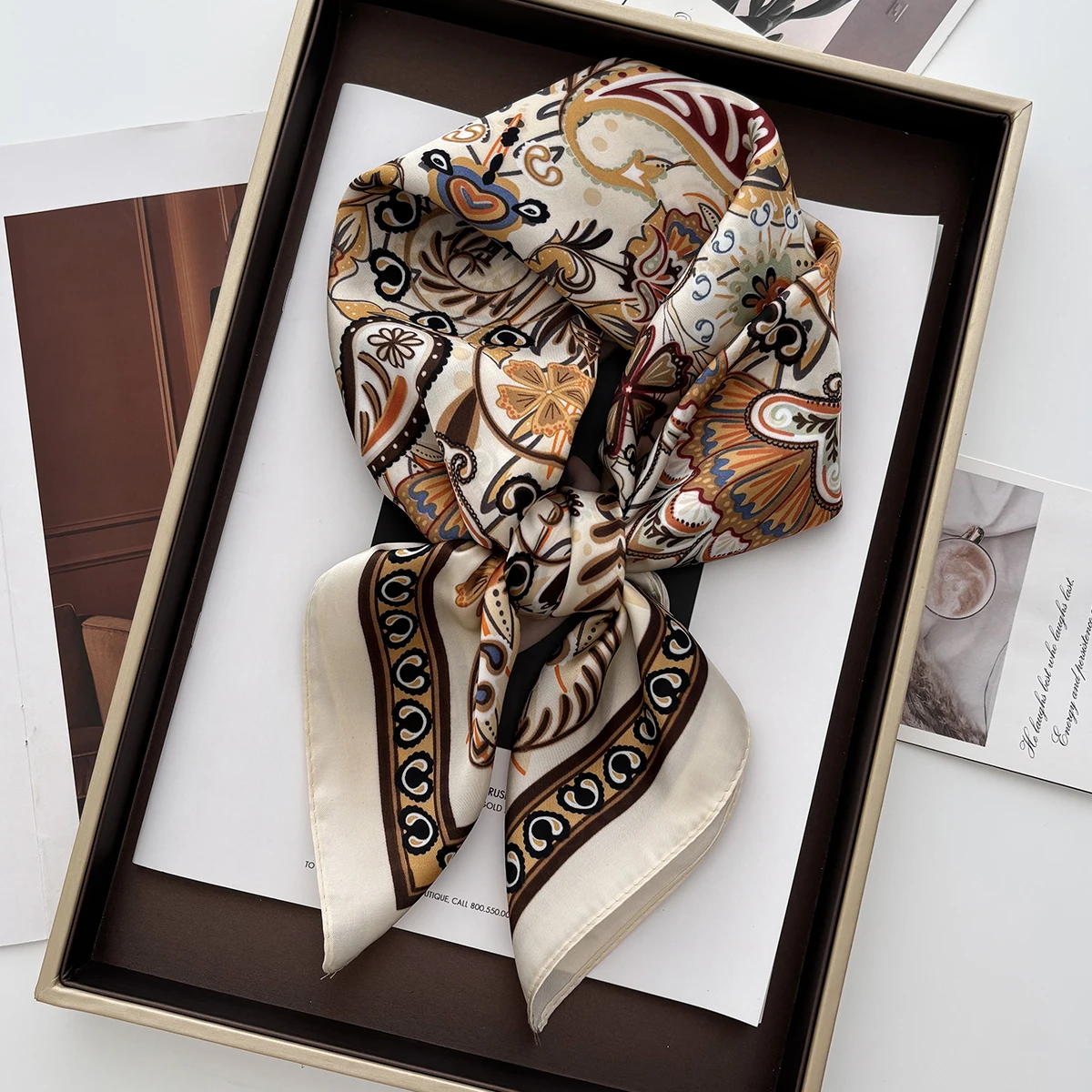 Foulard carré en Satin imprimé Lotus pour femmes, foulard de tête, accessoire décoratif à la mode, Bandana, printemps et été