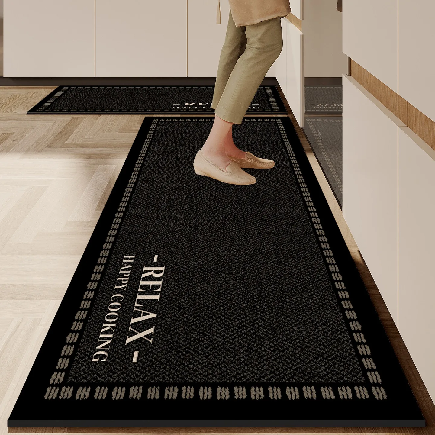 

Kitchen Floor Mat Anti-slip Oil-proof Erasable Carpet Leather PVC Waterproof Rug Black Line Texture Home Decoration Mats 주방 카펫