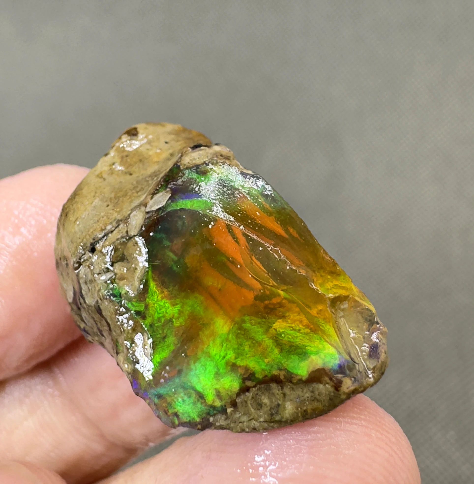Natural rare color Ethiopia water Opal gem mineral specimen + healing quartz crystals and stones rock gemstone