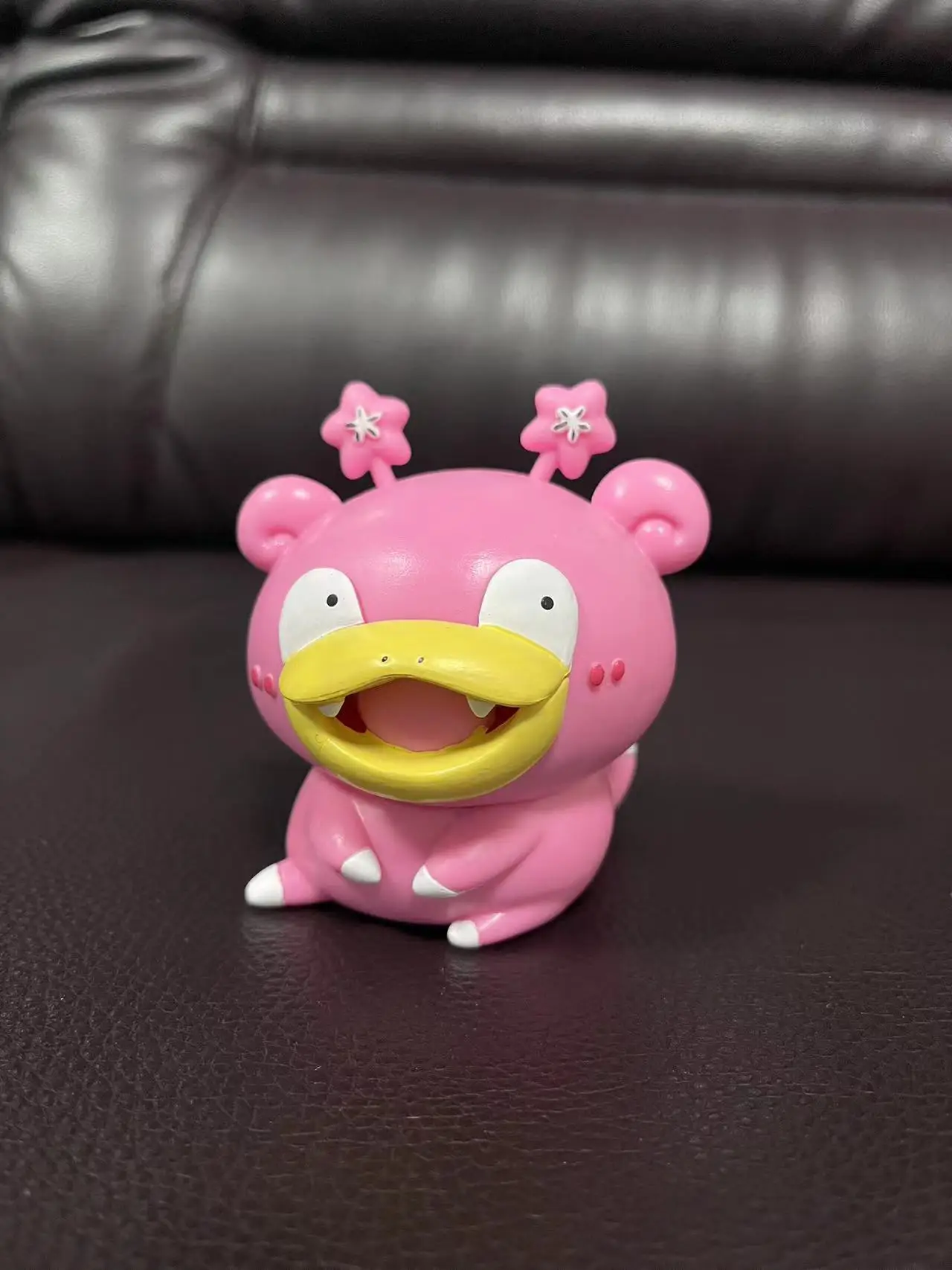 GK Slowpoke Psyduck pokemon genuino nuovo arrivo Kawaii Figurine decorazione bambini capodanno compleanno regalo di natale di Halloween
