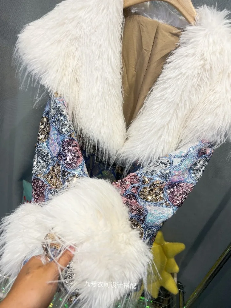 2025 Winter New Fashion Large Fur Collar Heavy Sequin Stylish Faux Fur Coat for Women Warm Loose Mid-Length Winter Coat Women