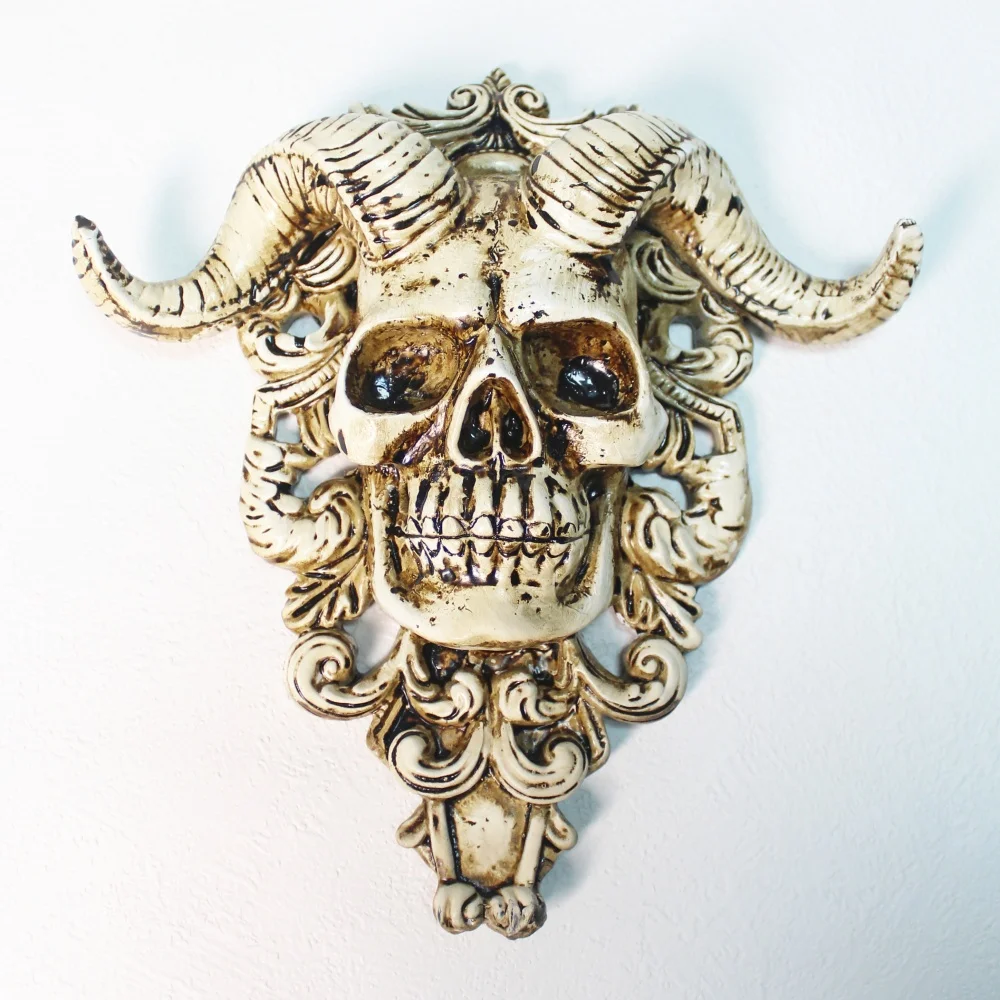 Halloween Decorations Satan Skull Wall Hanging Resin Statue Horror Sheep Horn Heads Bars Shopping Malls Party Atmosphere Decors