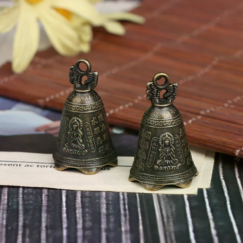 1PC Brass Handicraft Die-casting Scripture Bell Car Button Wind Bell Tibetan Bronze Bell Creative Gift Home Decoration Pendant