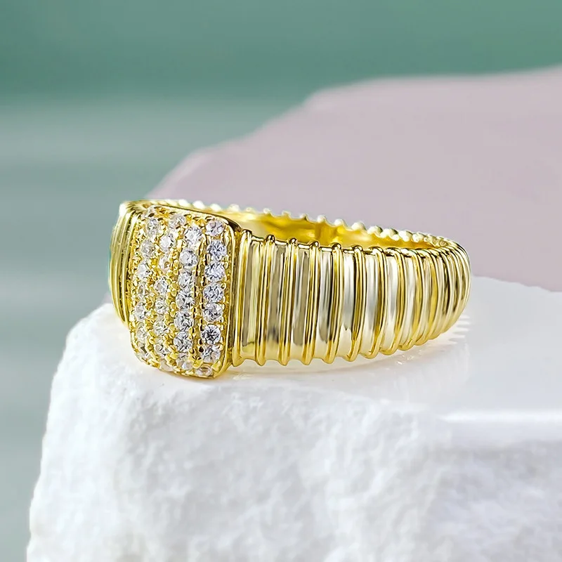 Live Broadcast of The New S925 Silver Striped Retro French Ribbed European and American Instagram Cool Wind Ring Niche