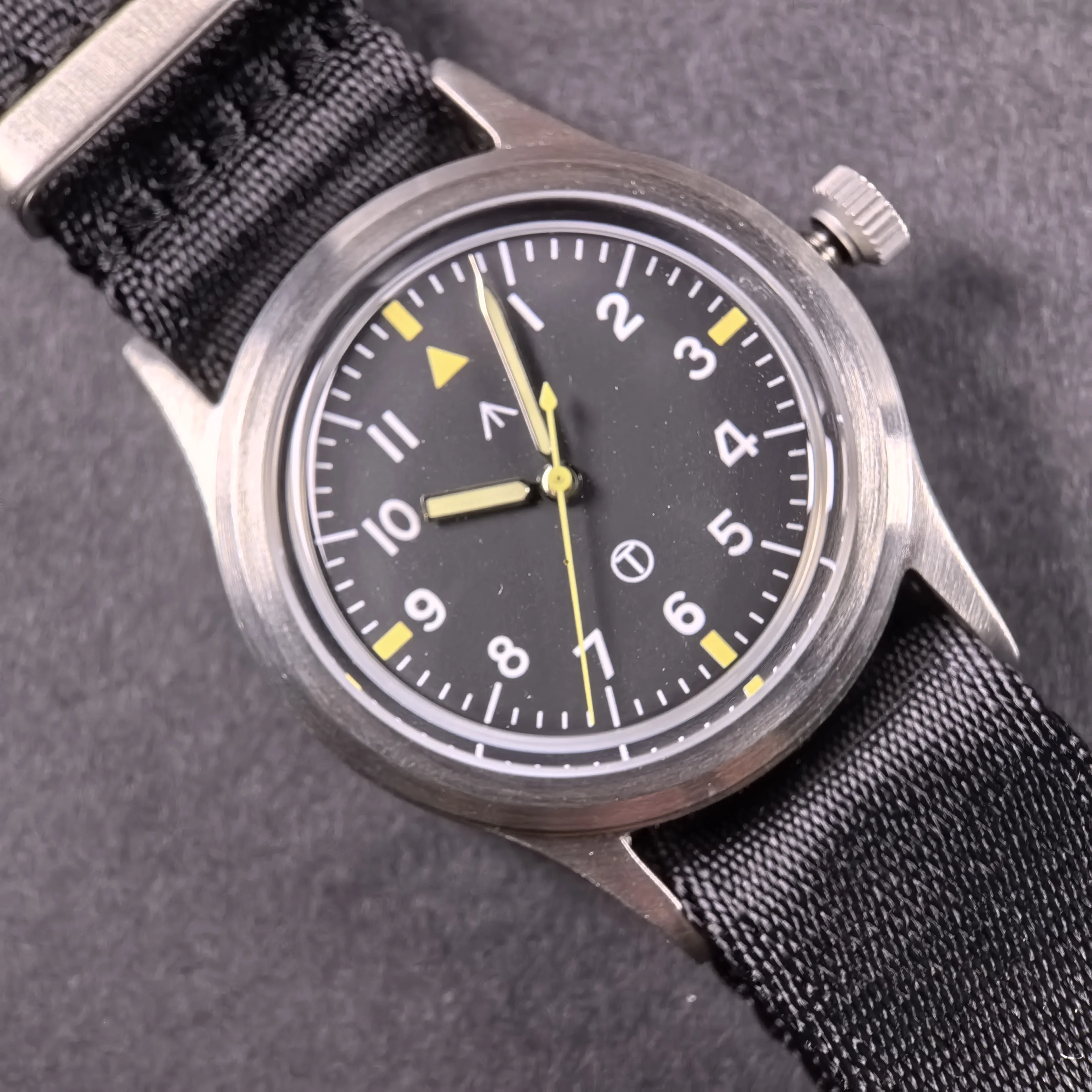 MILITREK MT9003 Мужские кварцевые часы VH31 36 мм Военные полевые уличные часы K1 Стекло Светящееся водонепроницаемое нержавеющая сталь Черный