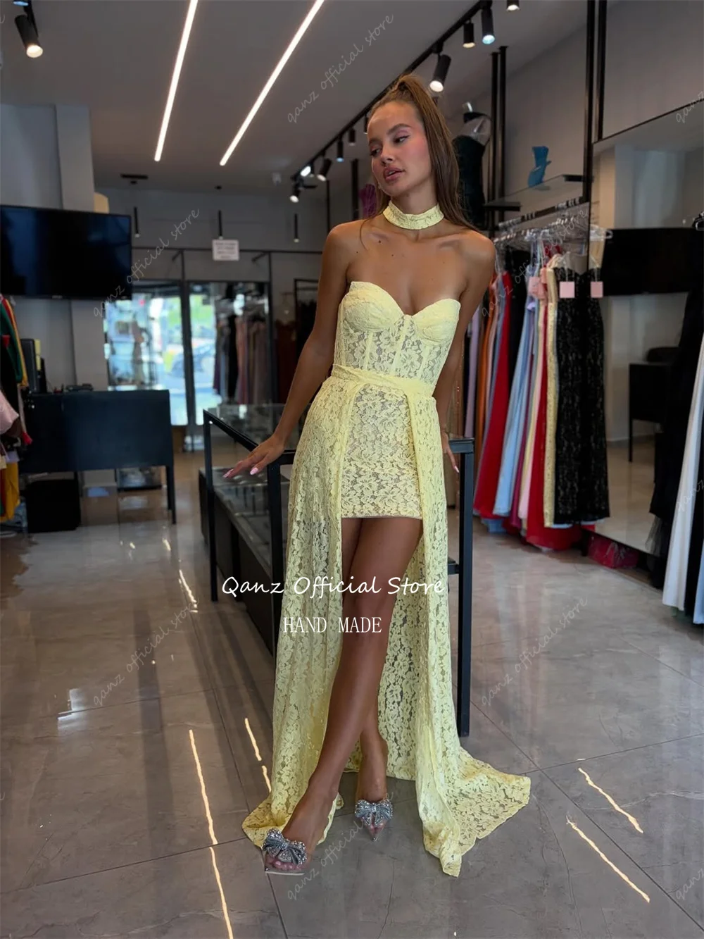 فساتين سهرة دانتيل ساحرة من Qanz مزينة باللون الأصفر رداء صغير De Soirée قابل للانفصال ذيل طويل رداء حفلات قصير مخصص