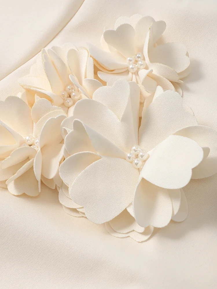 Рисунок 6 - Женский укороченный топ с рукавами-фонариками