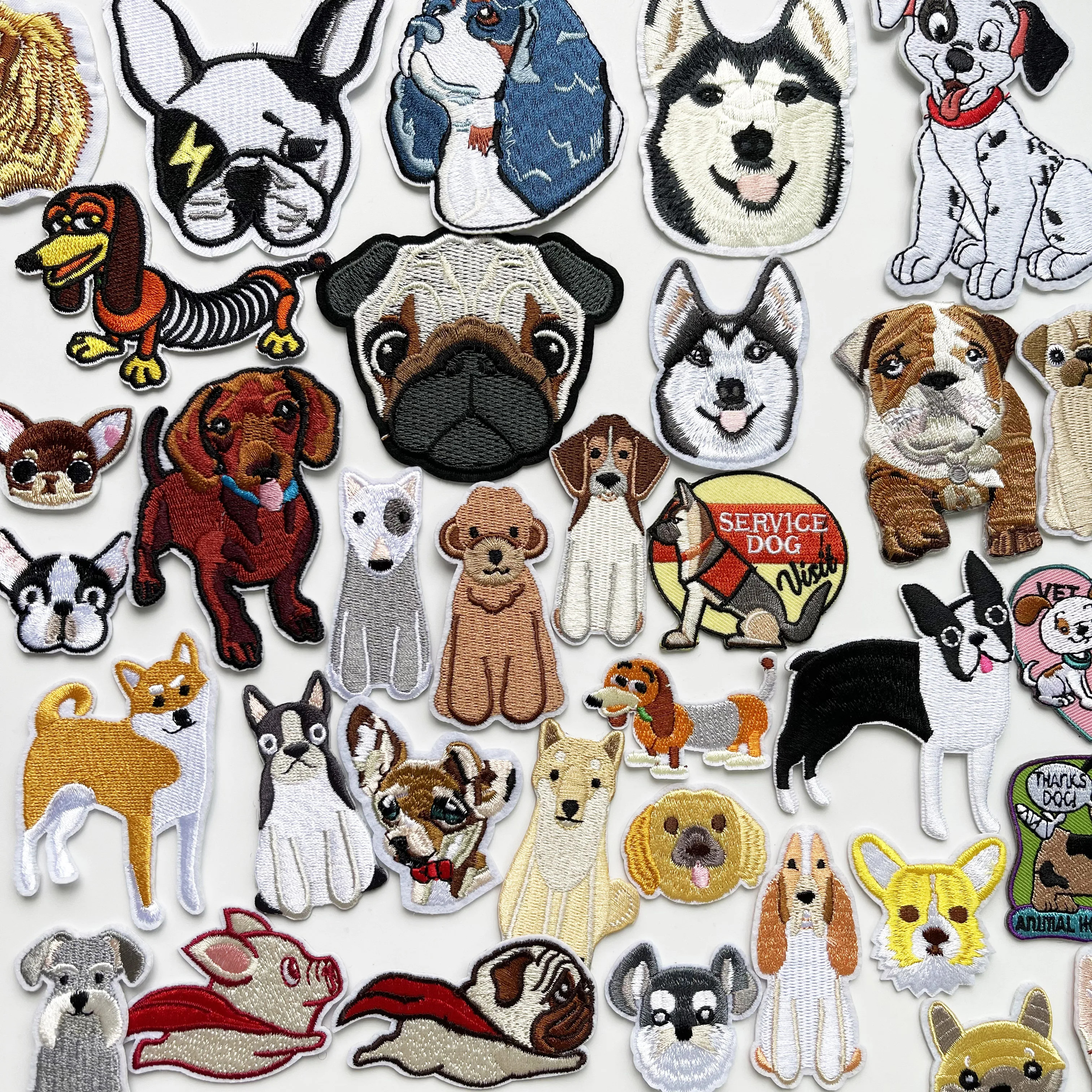 Naszywki z kreskówek/pies na odzież lis Husky pazur mops haftowane naszywki termoprzylepne żelazko na naszywki na kurtkę DIY naszywki