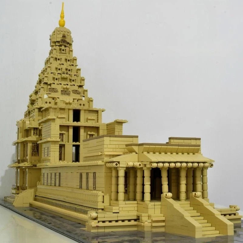 

4543pcs MOC Tanjore Brihadeeswara temple Architecture Building Blocks Christmas Gift Inspires Unlimited Creativity Building Set