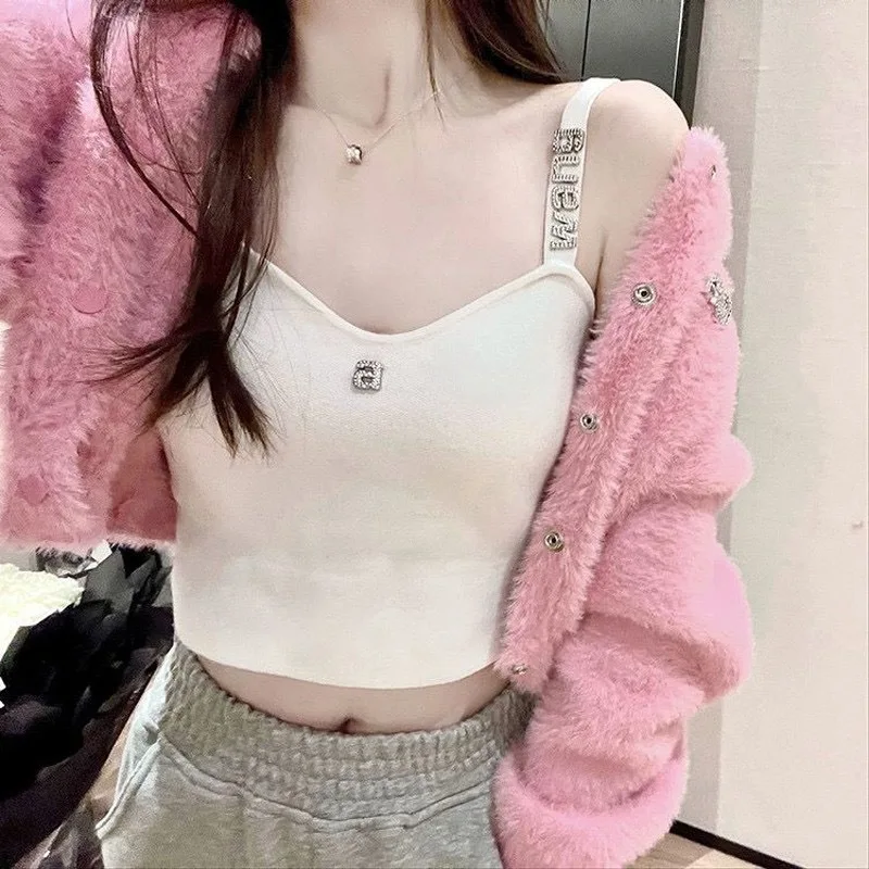 

2024 Early Spring Hot Diamond Letter Sexy Knitted Short Tank Top with Hanging Strap Women's Underlay Top Designer Tees