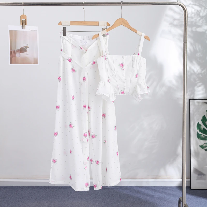 Eleganter bedruckter Damen-Westen-Hosenanzug, ärmelloses Oberteil mit Blumenmuster, plissiert, weit geschnittene Hose, Damen-Set, Sommer-Herbst 2026, Damen-Sets – Detail 15