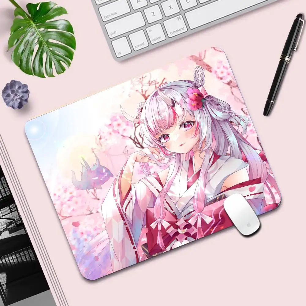 أنيمي الظاهري فتاة YouTuber Nakiri Ayame ماوس الوسادة 50X50 مربع الكمبيوتر مكتب ألعاب الجدول حصيرة صغيرة المطاط المضادة للانزلاق ماوس