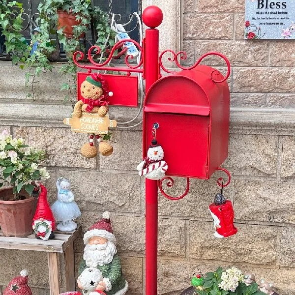 

European-style wrought iron villa mailbox floor-to-ceiling retro courtyard outdoor iron mailbox outdoor pastoral road sign mailb