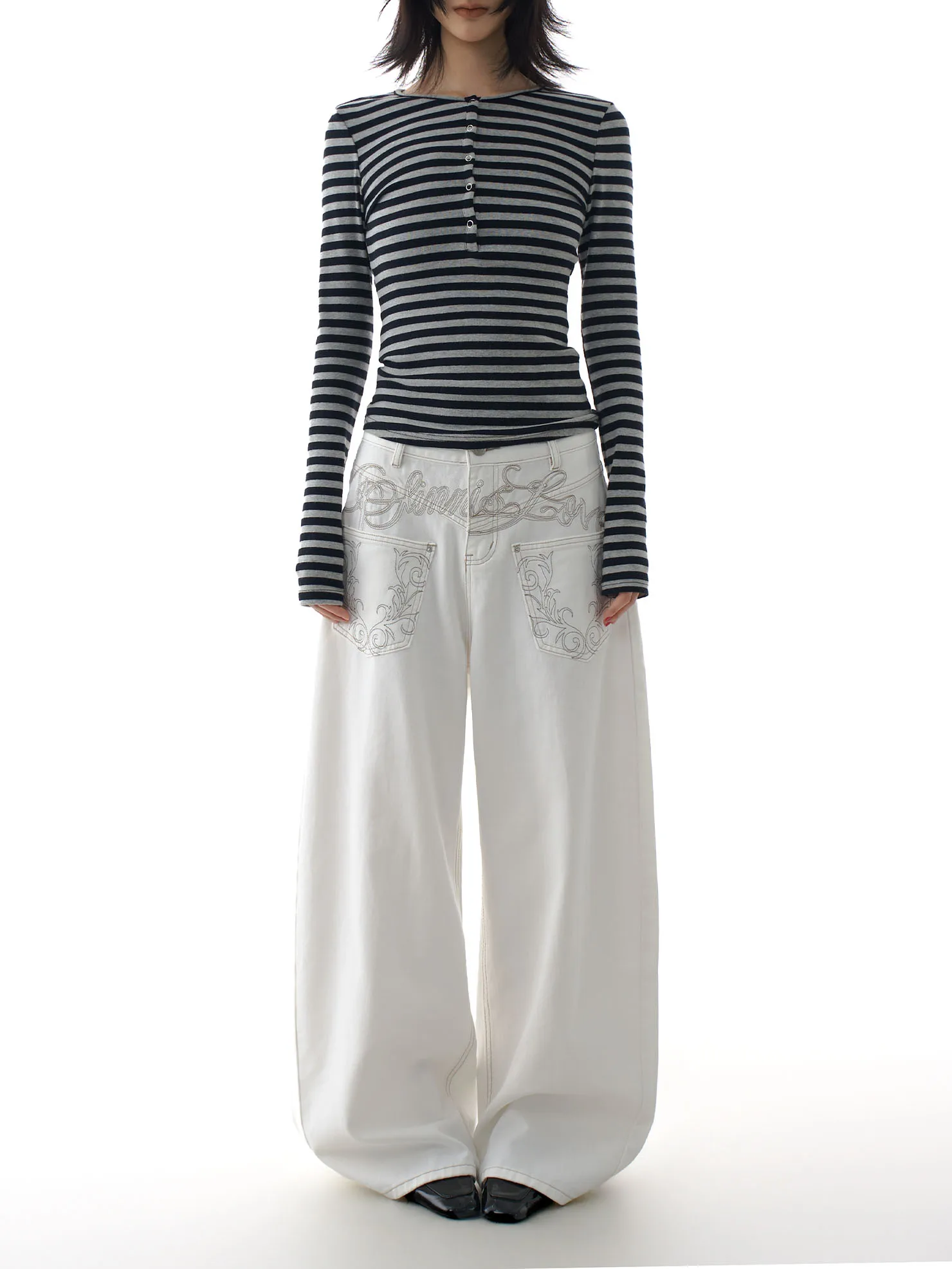 ZHISILAO جديد التطريز الأبيض واسعة الساق مستقيم الجينز النساء خمر عادية فضفاض فضفاض كامل طول الدينيم السراويل الشارع الشهير 2025