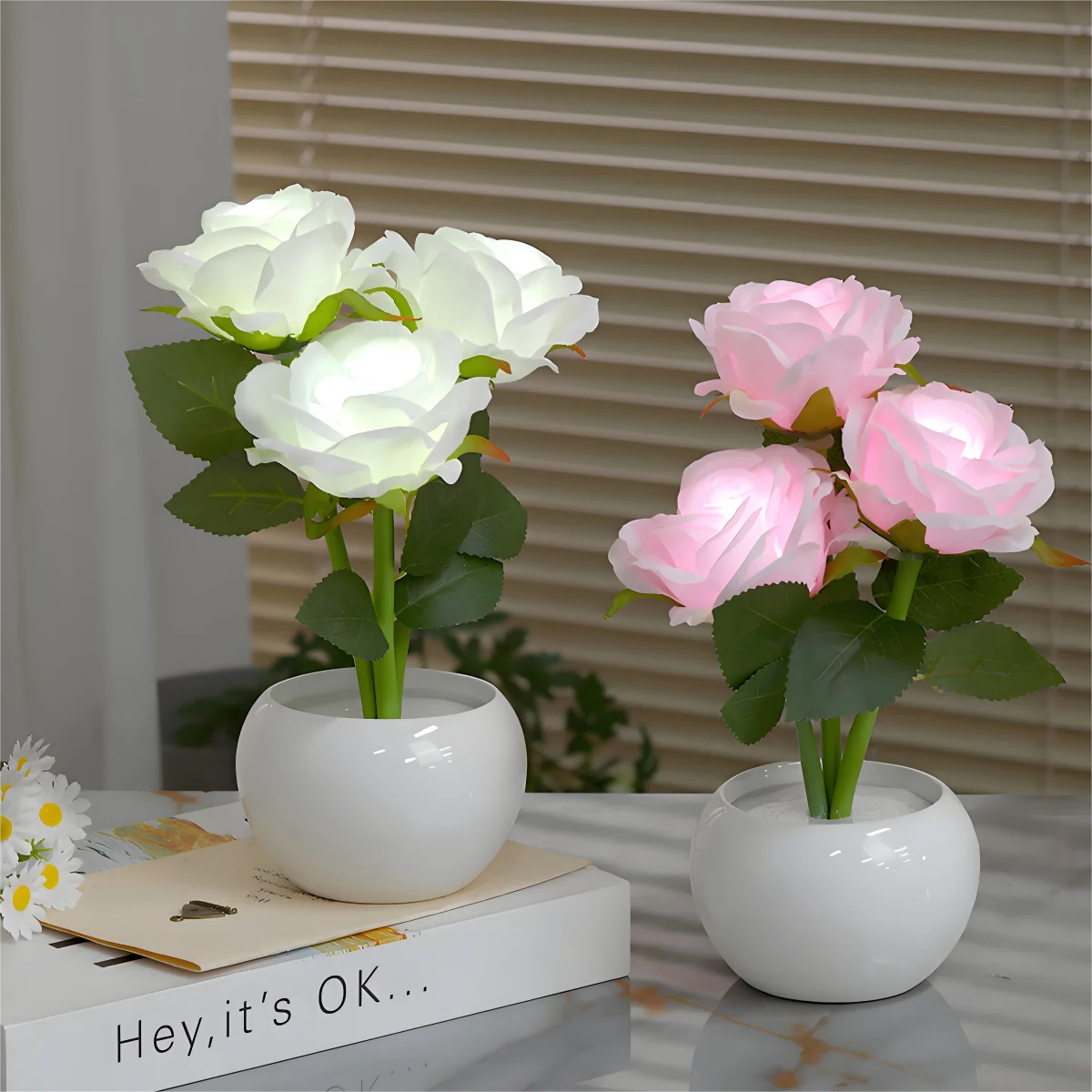 LED Rose Flower Lamp - Simulated Valentine‘s Gift for Women， INS Atmosphere Night Light， Bedroom Living Room Table Decor