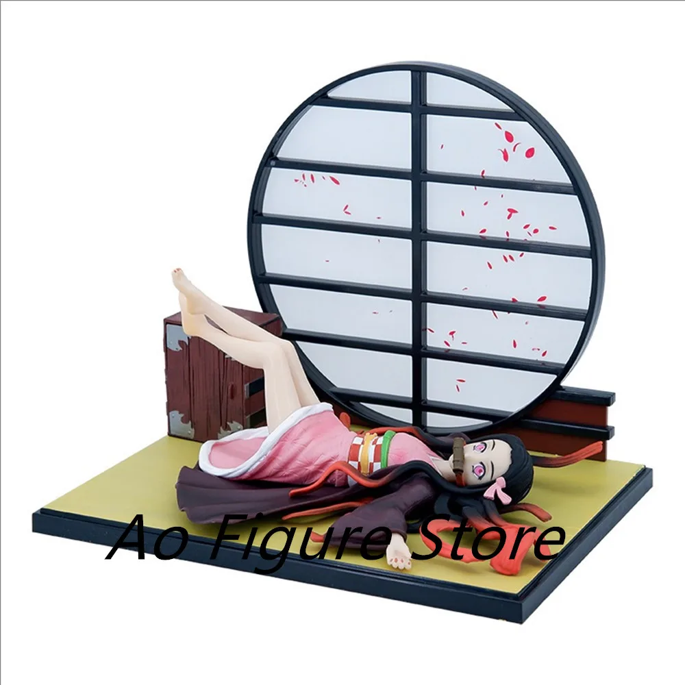 Demon Slayer Kamado Nezuko Figuras de Ação Anime, Brinquedos Sexy Mentir, Modelo Colecionável, Boneca PVC, 17cm