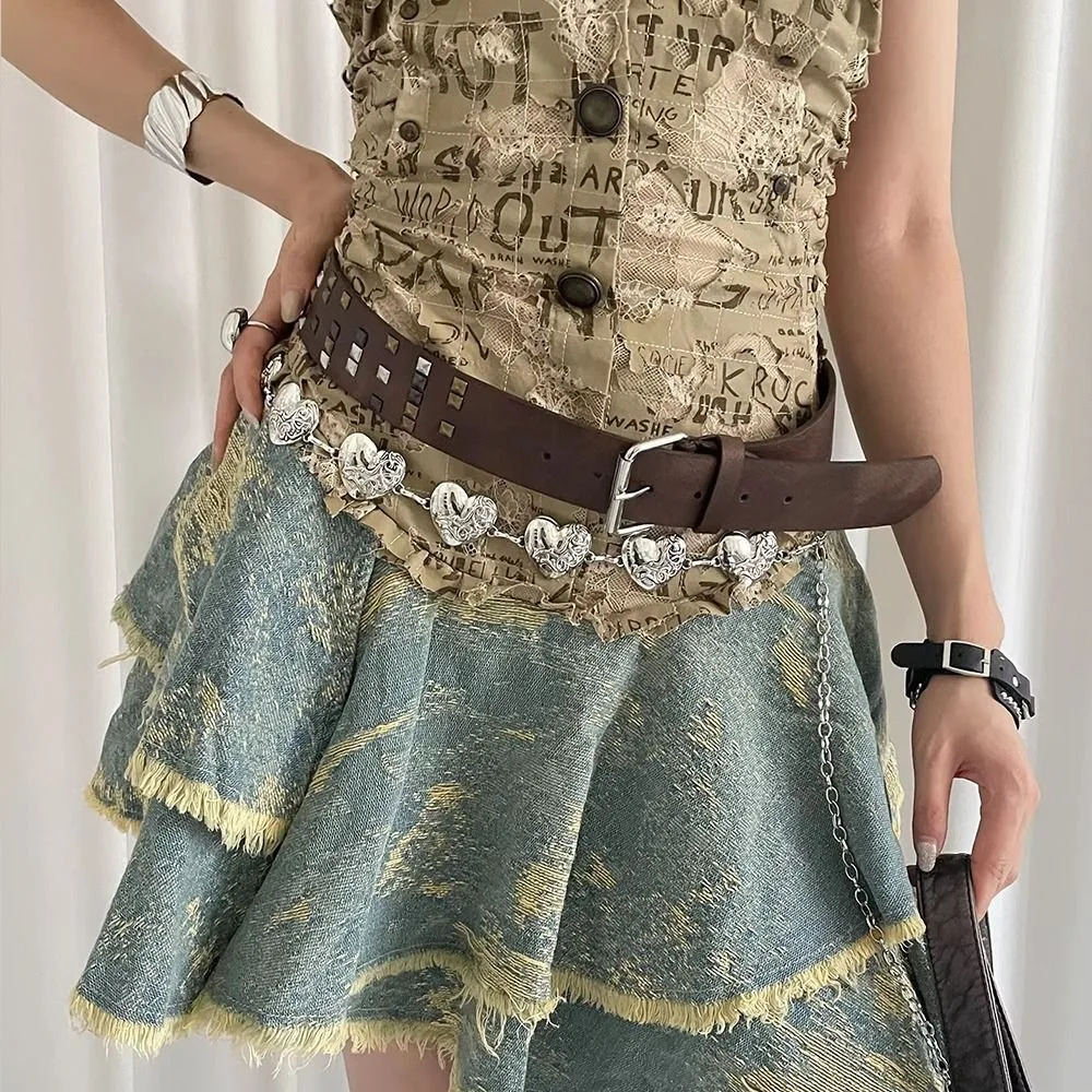 

Niche Vintage Women's Belt Gothic Y2k Rivet Waist Belt Versatile Leather Dress Jeans Belt Spicy Girls