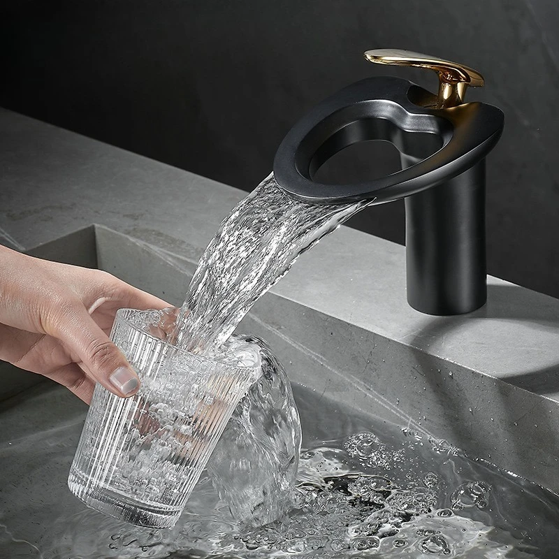 

Black Basin Faucets Waterfall Bathroom Faucet Single handle Basin Mixer Tap Bath Faucet Brass Sink Water Crane Silver
