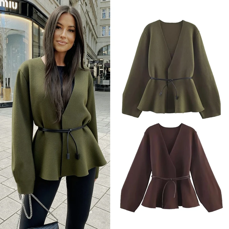 

2025 New Women Fashion Stripe Knitted Cardigans Long Sleeve Lapel Short Sweater Cardigan Autumn Winter New Style Knitwear Coat