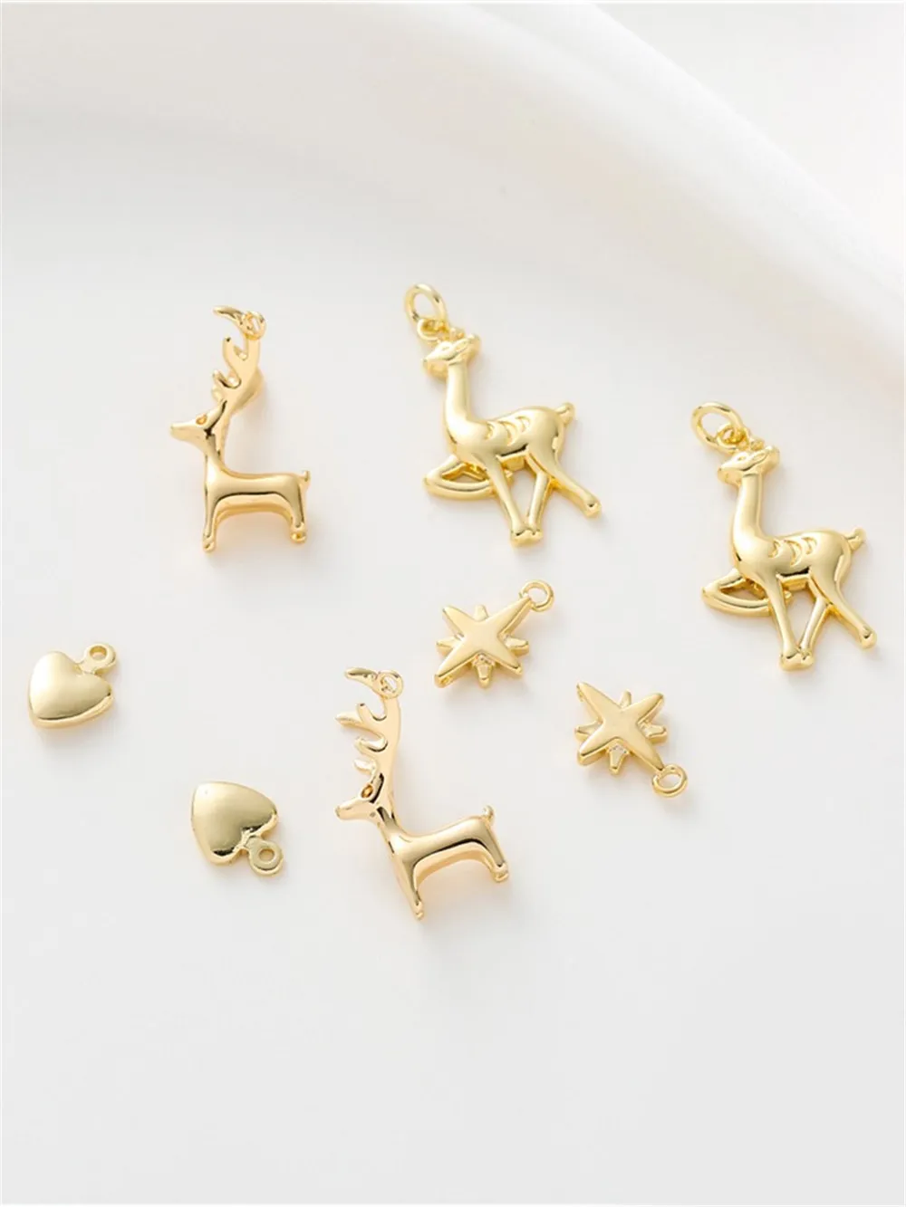 

14K Gold Color Glossy Love Three-dimensional Elk Sika Deer Pendant DIY Deer Bracelet Necklace Charm Pendant Accessories