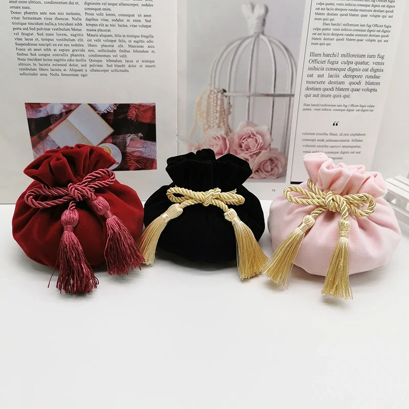 New  Velvet Gift Bag Packing Bags with Pull The Rope Wedding Favor Gift Box Decoration Candy Boxes Party Supplies