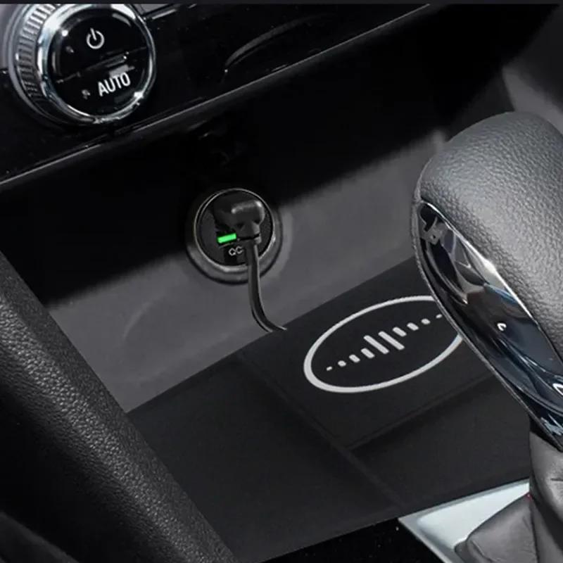 

Для Chevrolet Orlando 2018-2021 автомобильное беспроводное зарядное устройство, нескользящий коврик, адаптер для быстрой зарядки сотового телефона, аксессуары для интерьера