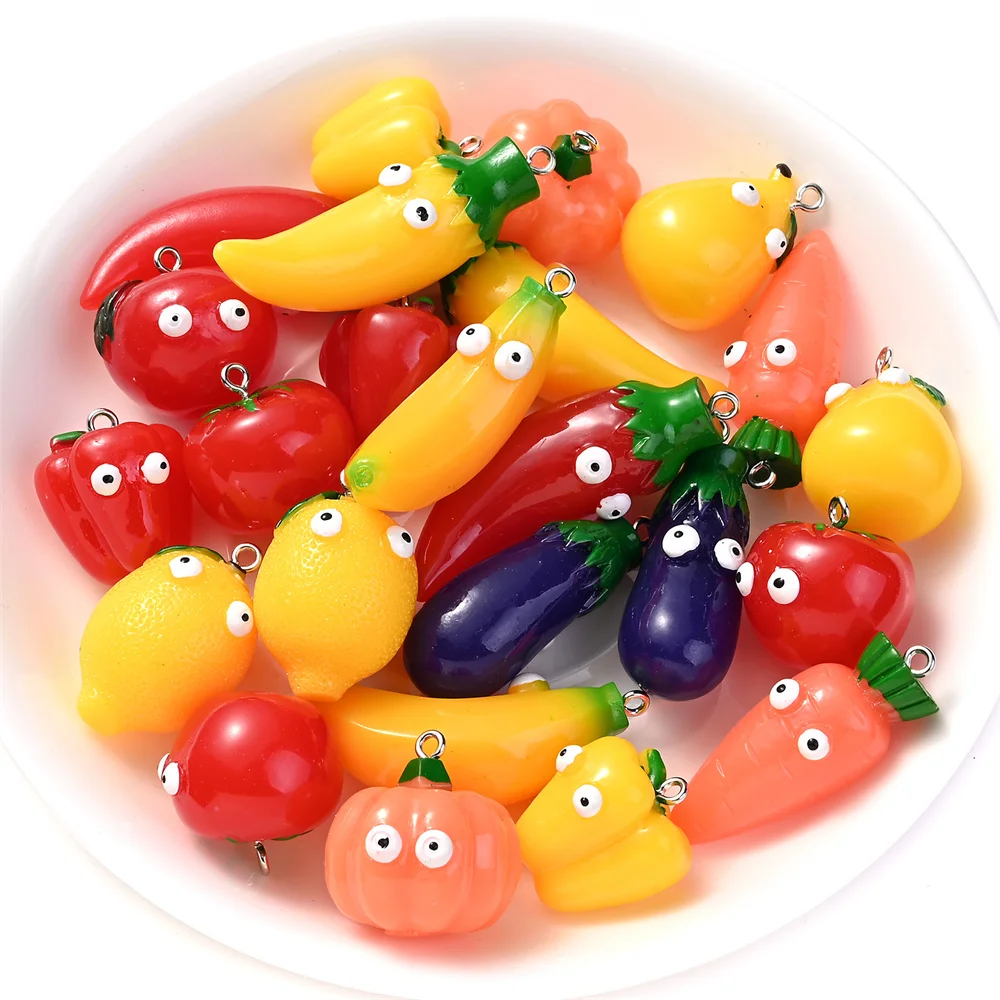 5 Stück 3D Gemüse- und Obst-Anhänger: Tomate, Paprika, Kürbis, Zitrone, Aubergine, Harz-Kreativanhänger für die Schmuckherstellung – Detail 9