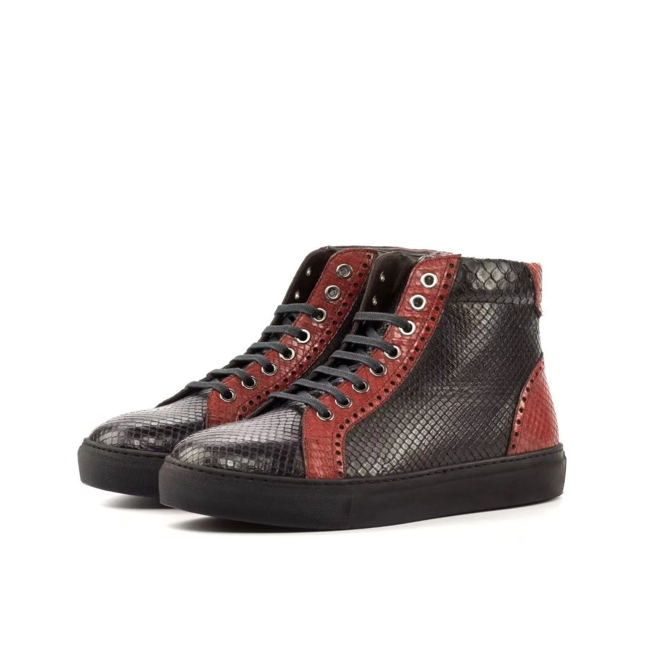 2026 new arrival Fashion snake Skin causal shoes men,male Genuine leather shoes PDD826