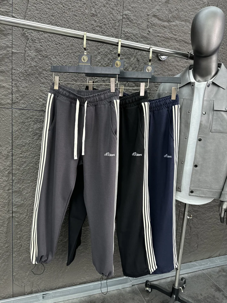 

Trendy Comfortable Men's Straight Leg Pants Cuffed Casual Faion Autumn Winter Striped Design Straight Tube Trousers