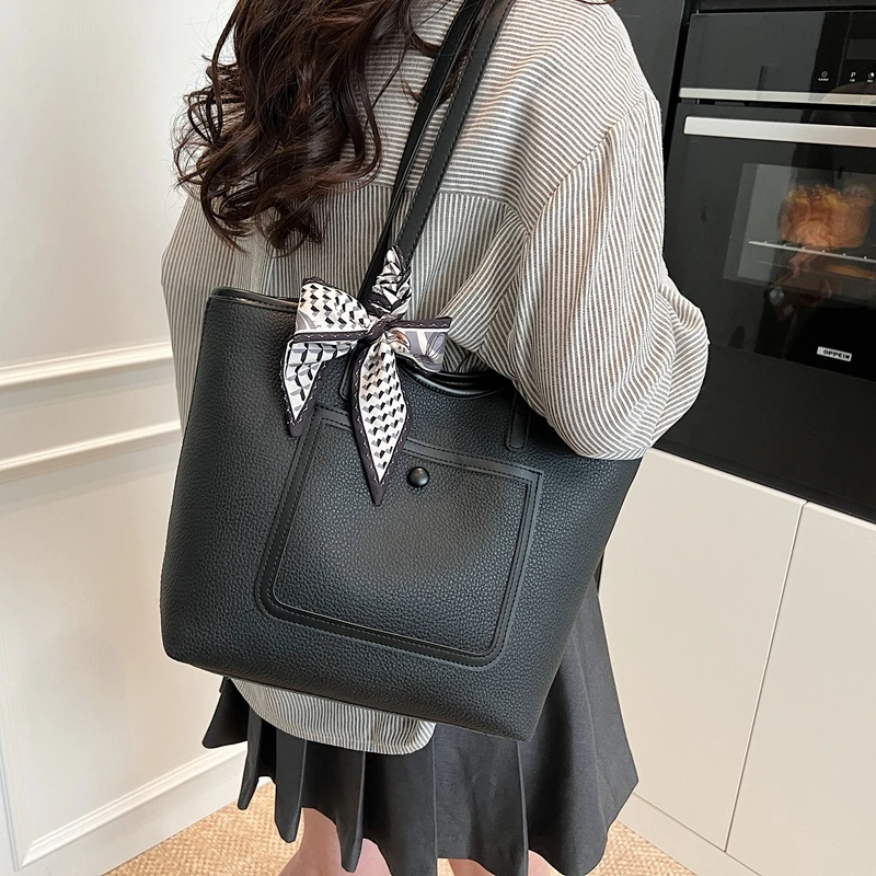 

Elegant Women Leather Luxury Classic Fashion Designer Tote Bag Shoulder Crossbody Handbag For Everyday Attractive Style